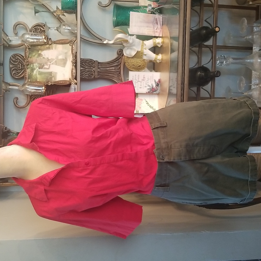 Venezia Red Button Front Stretch Shirt Short Sleeve Sz. 14/16